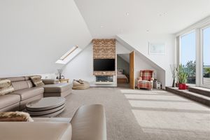 Harbour Square- click for photo gallery